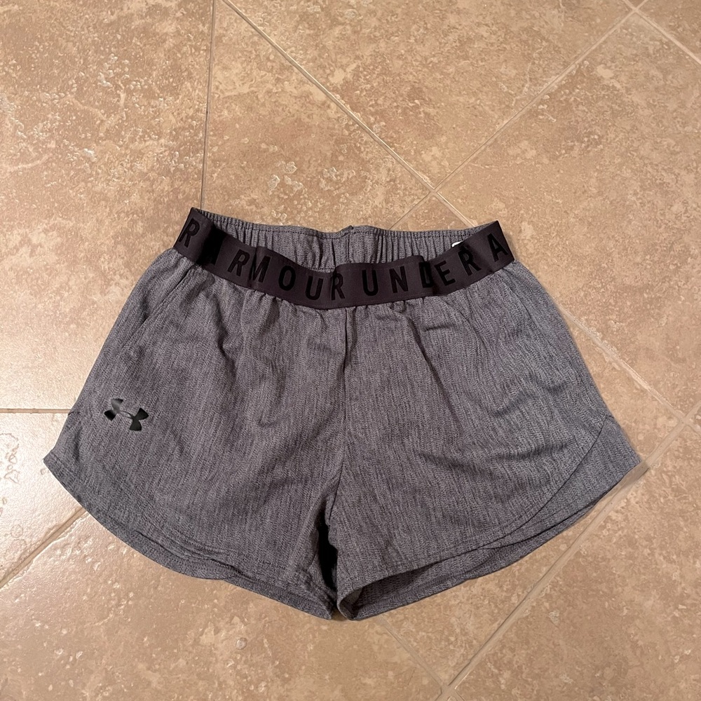 under armour shorts!!